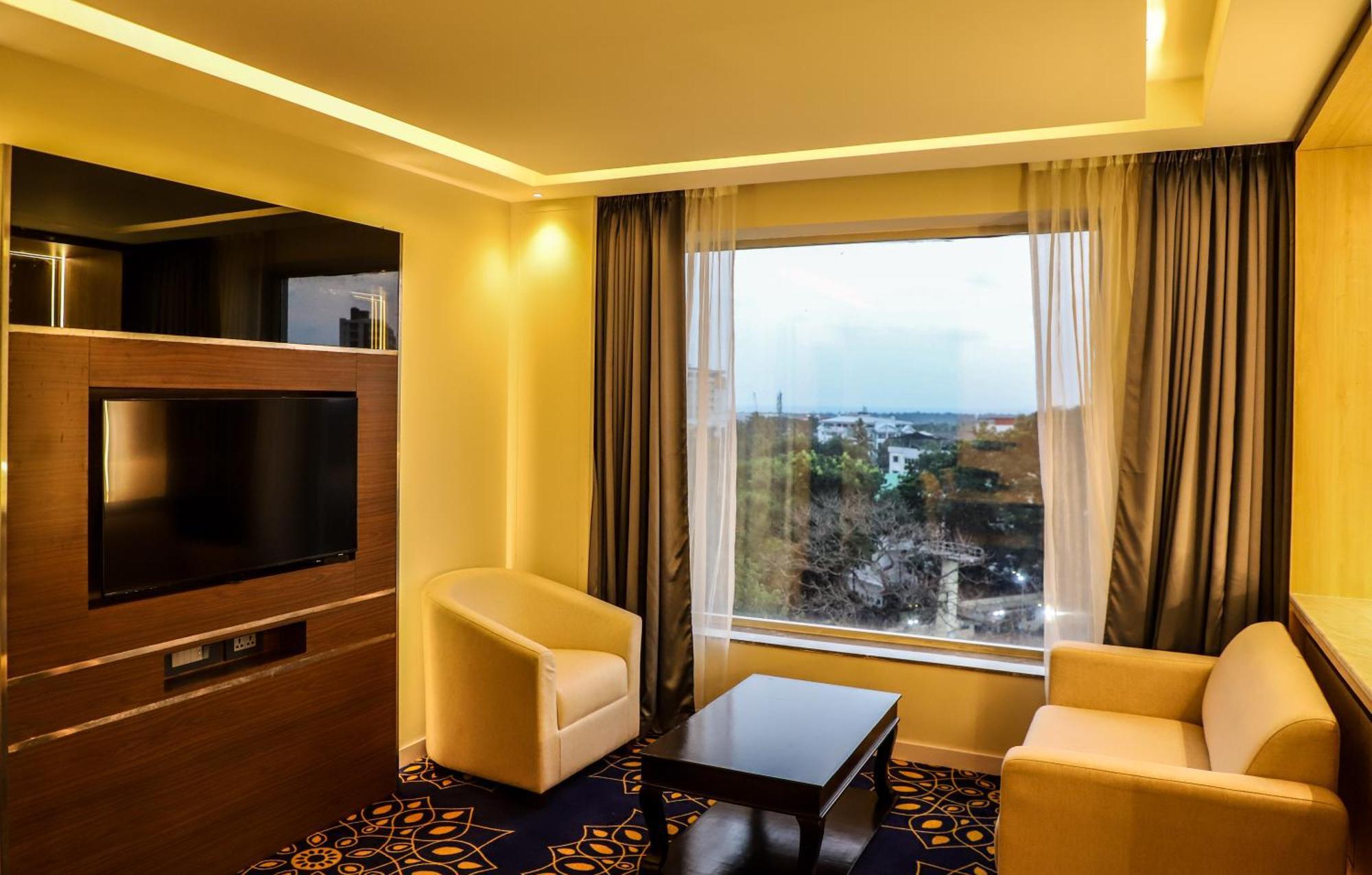 Hotel The Sea View, Mangalore Exterior photo